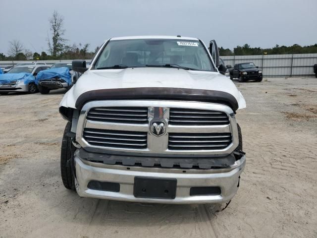 2015 Dodge RAM 1500 SLT