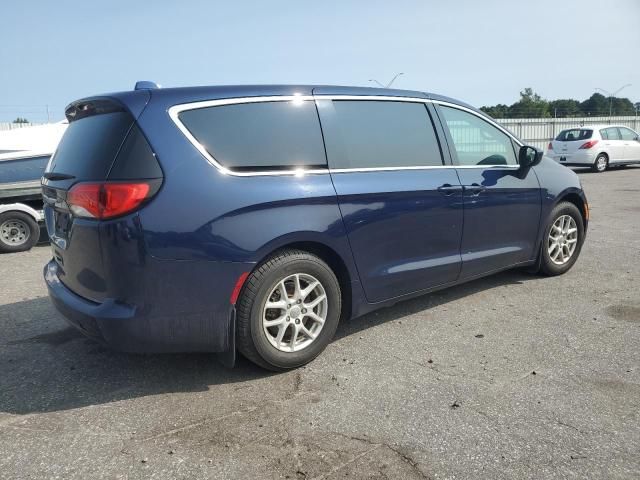 2017 Chrysler Pacifica LX