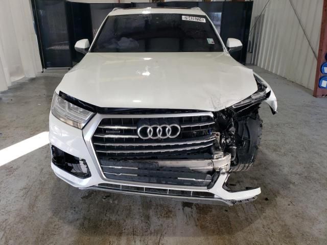 2019 Audi Q7 Premium Plus