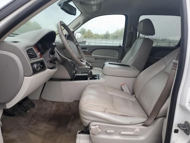 2013 GMC Yukon XL C1500 SLT