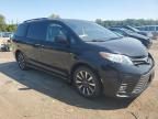 2018 Toyota Sienna XLE