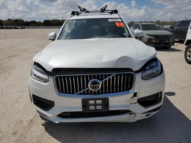 2020 Volvo XC90 T6 Momentum