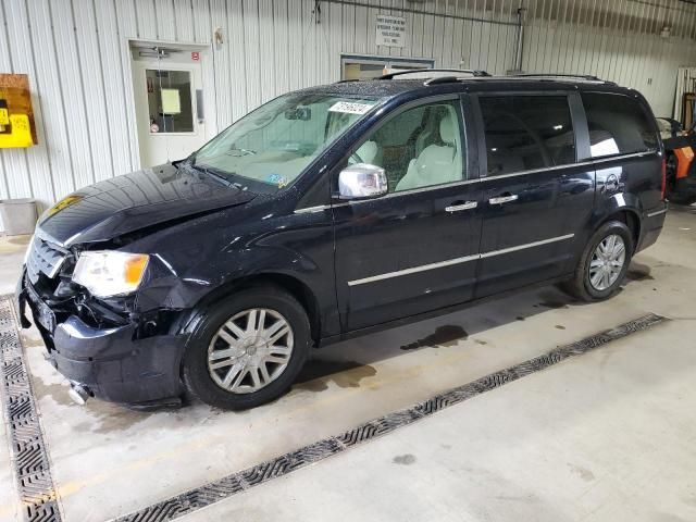 2010 Chrysler Town & Country Limited