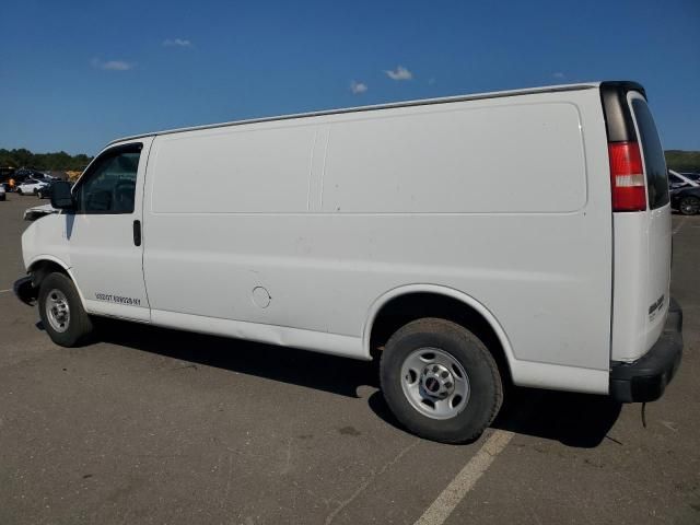 2014 GMC Savana G2500