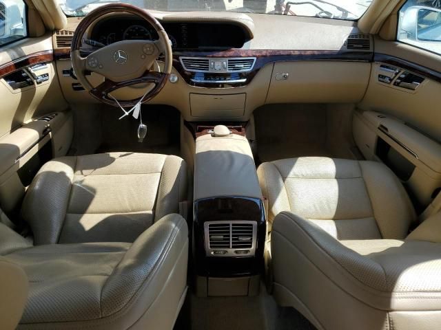 2011 Mercedes-Benz S 550