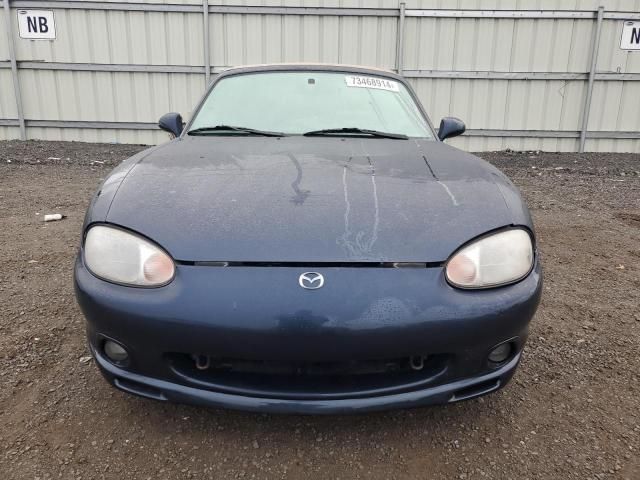 2000 Mazda MX-5 Miata Base