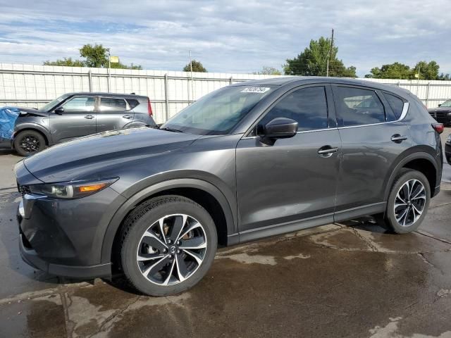 2022 Mazda CX-5 Premium