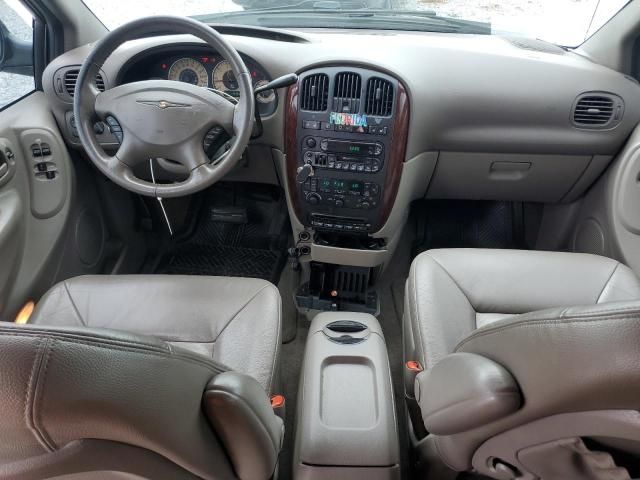 2001 Chrysler Town & Country LXI