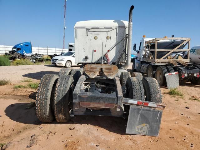 2010 Mack 600 CXU600