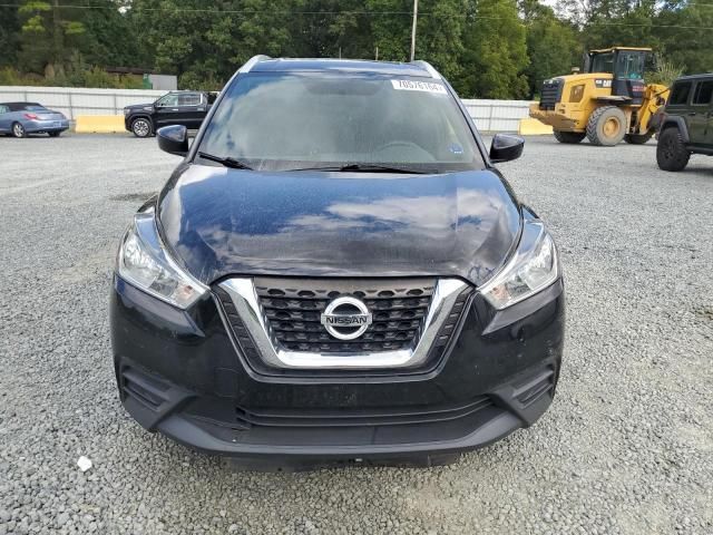 2019 Nissan Kicks S