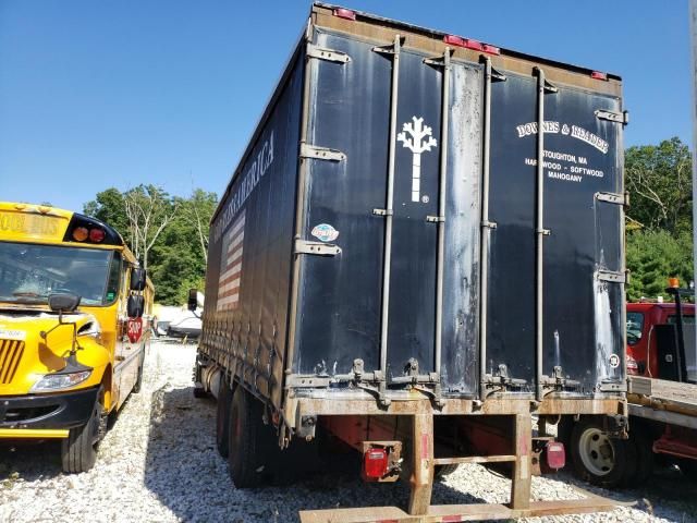 2014 Freightliner Cascadia 113