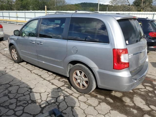 2013 Chrysler Town & Country Touring