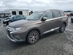 Carros dañados por inundaciones a la venta en subasta: 2016 Mitsubishi Outlander SE