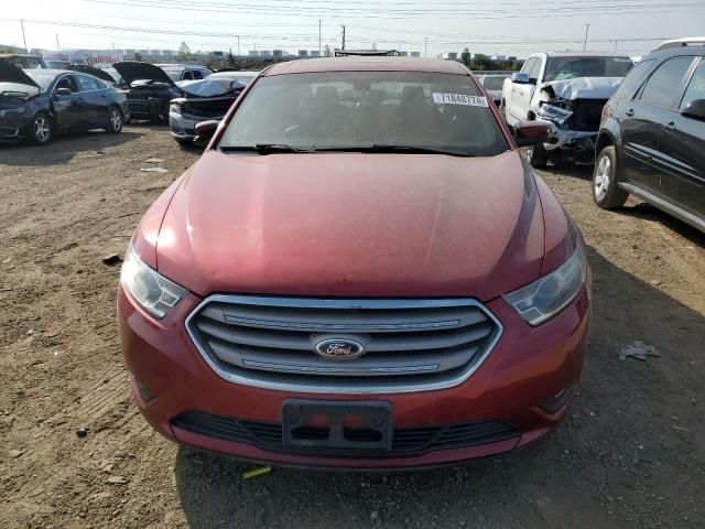 2015 Ford Taurus SEL