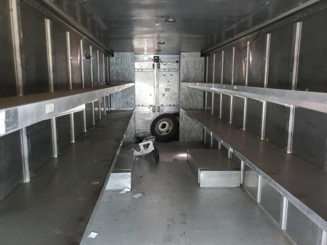 2005 Freightliner Chassis M Line WALK-IN Van