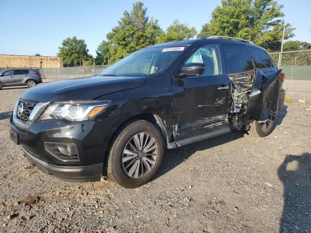 2019 Nissan Pathfinder S