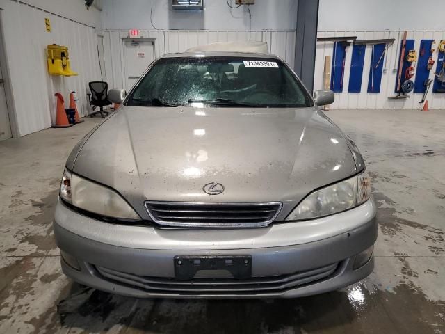 2001 Lexus ES 300