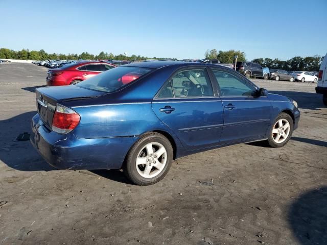 2005 Toyota Camry LE