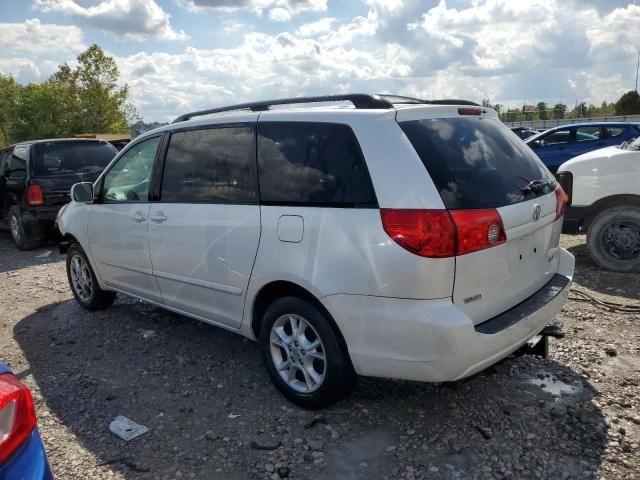 2006 Toyota Sienna XLE