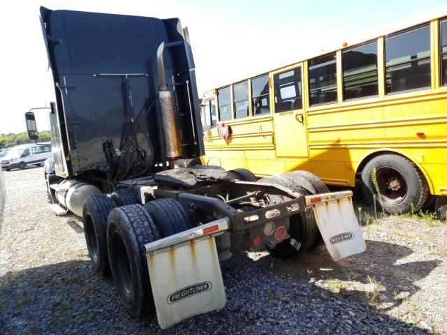 2017 Freightliner Conventional Columbia