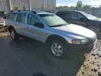 2004 Volvo XC70