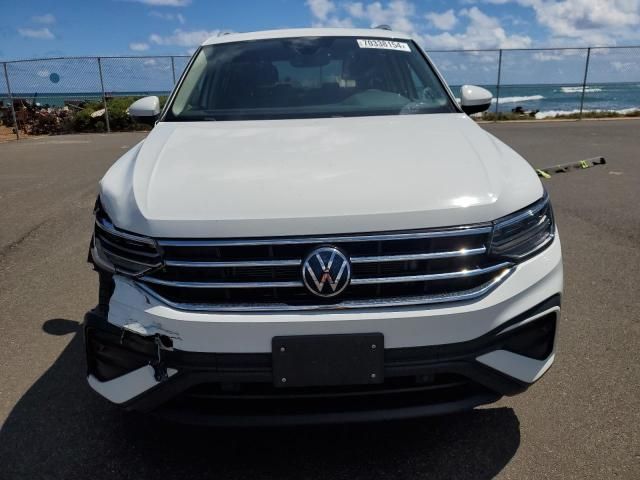 2022 Volkswagen Tiguan SE