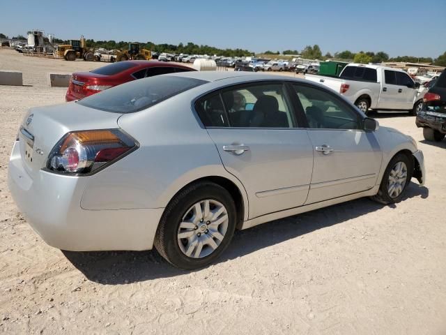 2010 Nissan Altima Base