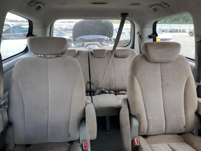 2009 KIA Sedona EX