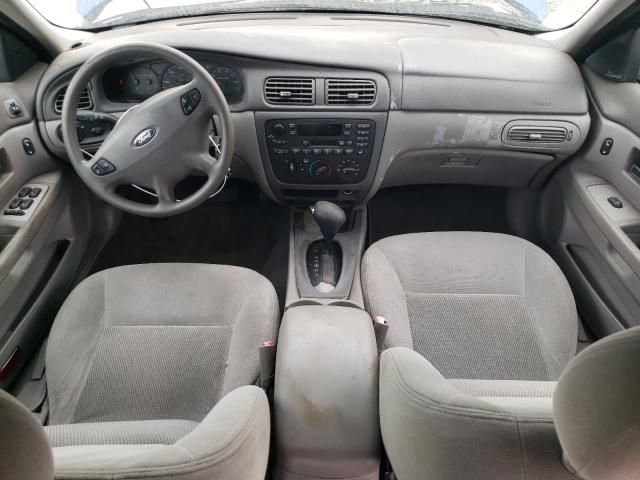 2003 Ford Taurus SE