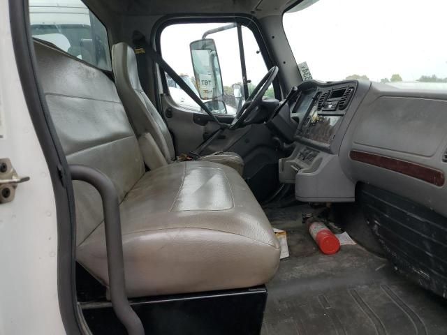 2007 Freightliner M2 106 Medium Duty