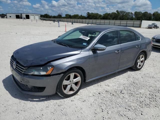 2012 Volkswagen Passat SE