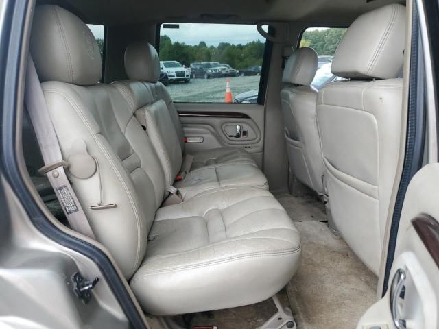 2000 Cadillac Escalade