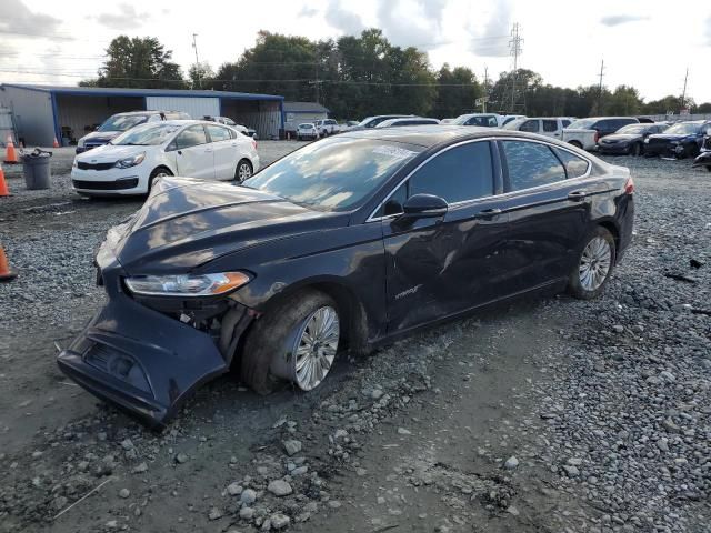 2013 Ford Fusion SE Hybrid