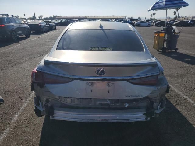 2019 Lexus ES 300H