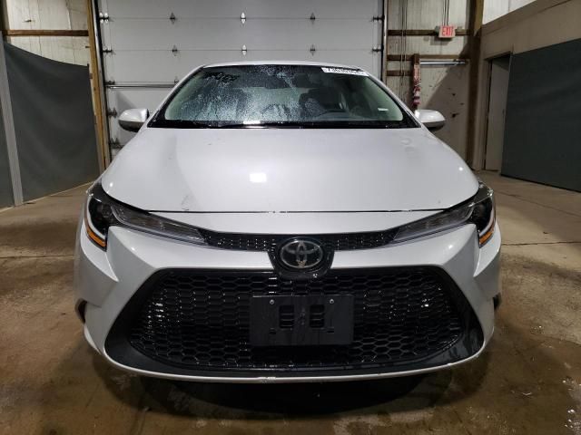 2022 Toyota Corolla LE