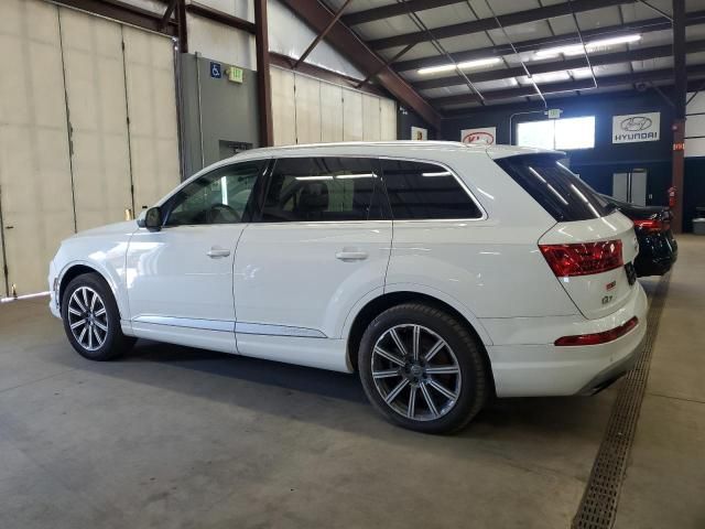 2017 Audi Q7 Premium Plus