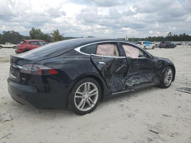 2015 Tesla Model S 70D