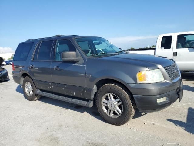 2004 Ford Expedition XLT