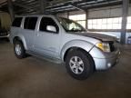 2005 Nissan Pathfinder LE