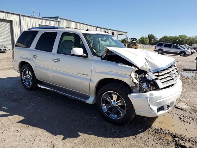 2005 Cadillac Escalade Luxury