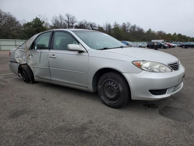 2005 Toyota Camry LE