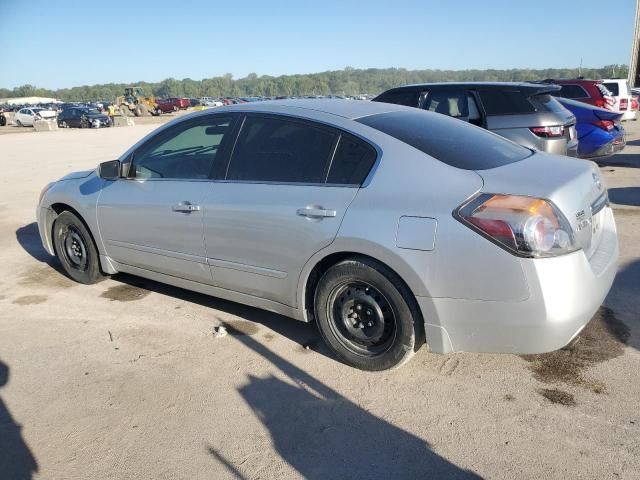 2010 Nissan Altima Base