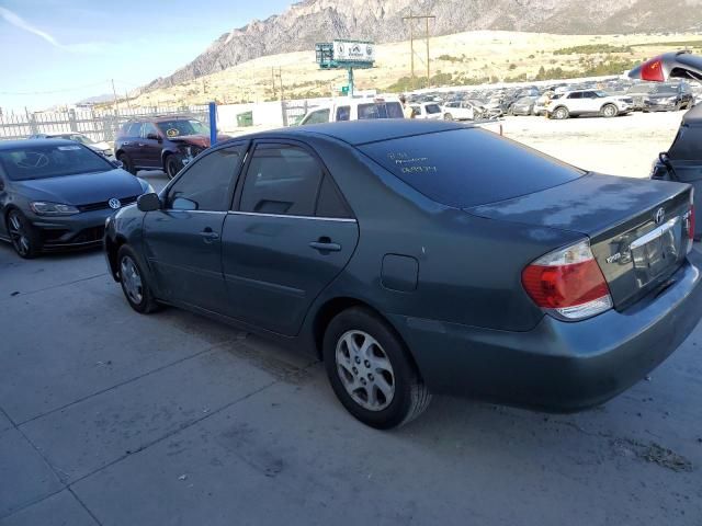 2005 Toyota Camry LE