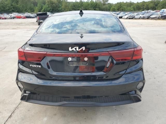 2024 KIA Forte LX