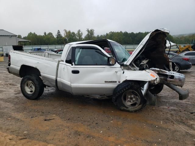 2000 Dodge RAM 1500