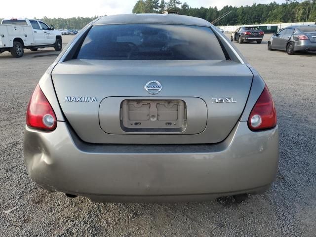 2004 Nissan Maxima SE