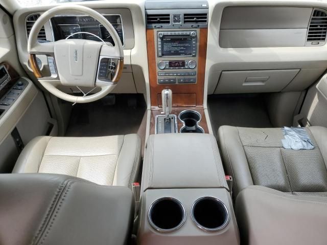 2014 Lincoln Navigator L