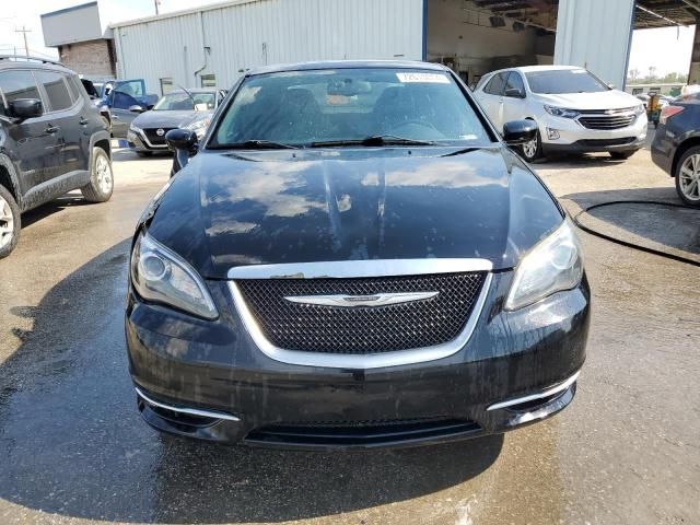 2014 Chrysler 200 Limited