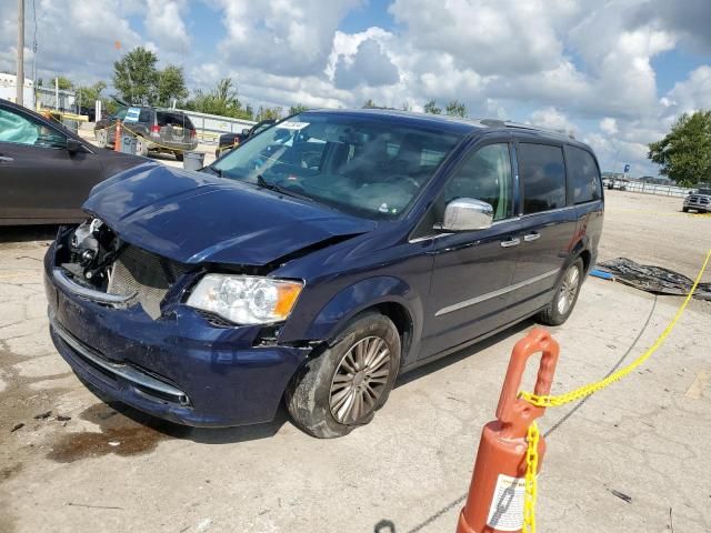 2014 Chrysler Town & Country Limited