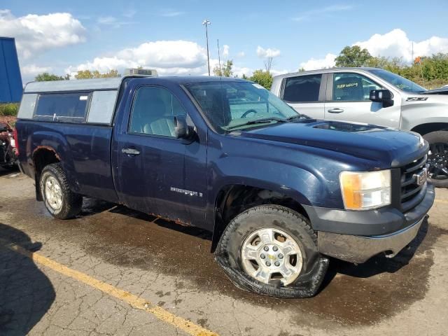 2007 GMC New Sierra C1500 Classic